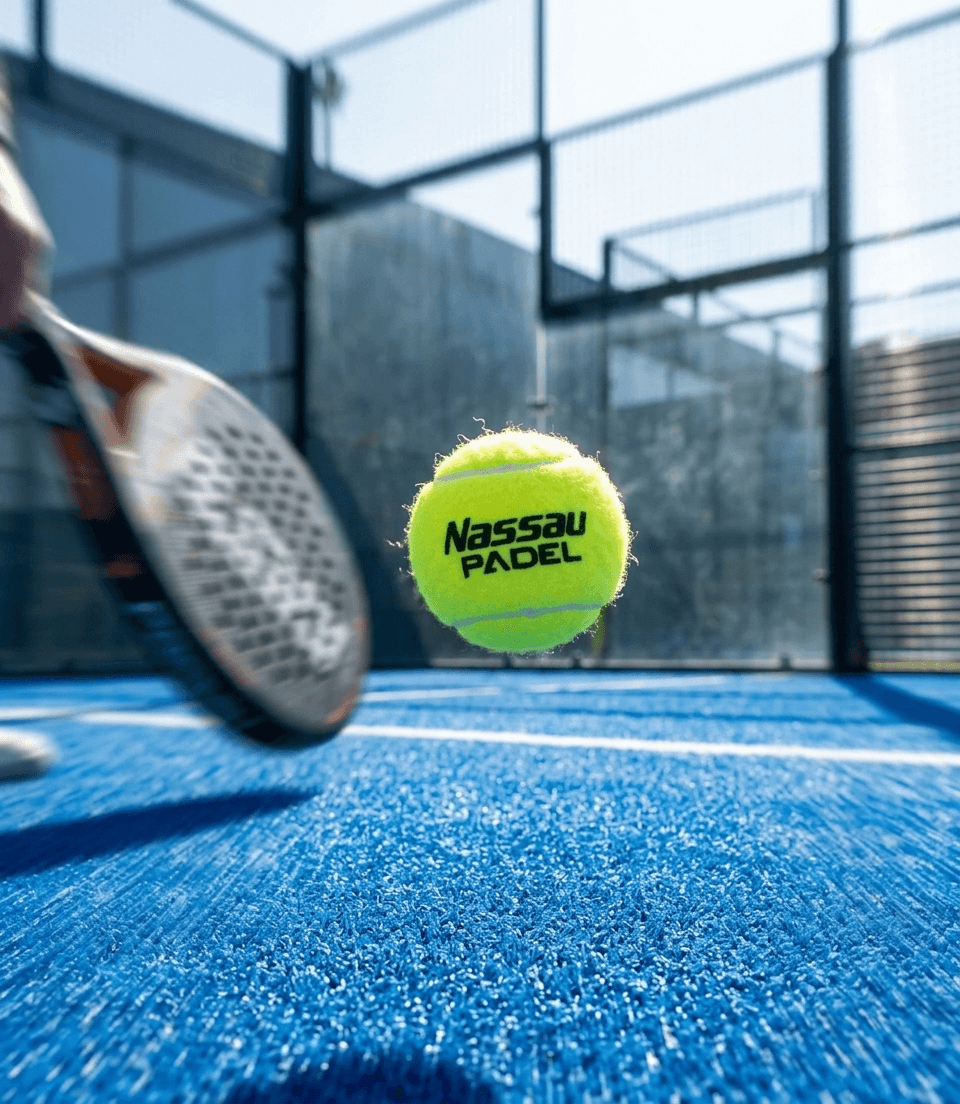 Nassau padel ball  ( چهار قوطی سه عددی )